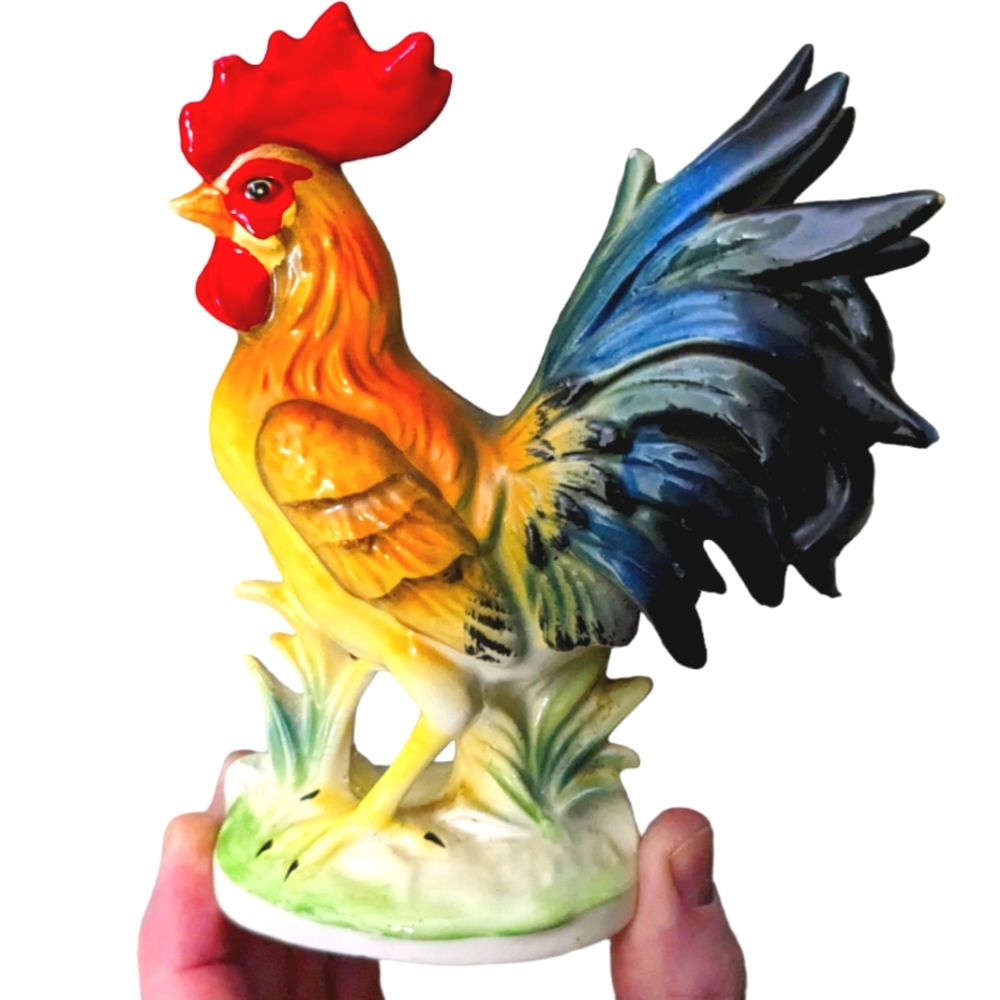 - Vintage Norcrest  Rooster. 1960s. Bright colors. EXCELLENT condition